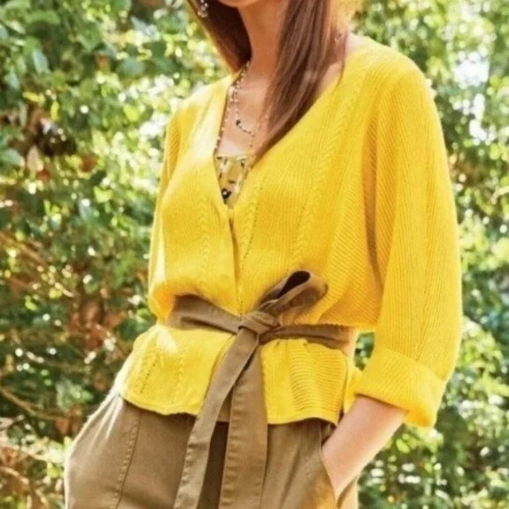 CABI #5637 Sunny Yellow Cable Knit Boxy V-neck Cardigan Sweater~Size L
